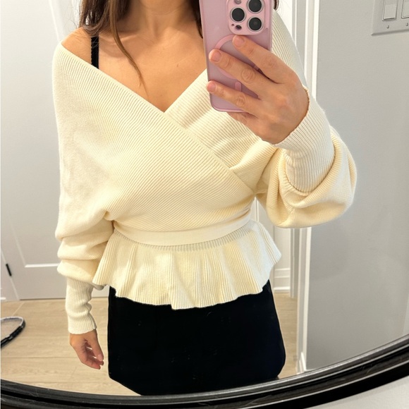 Honey Wrap Sweater (Size: Large) - Picture 5 of 10